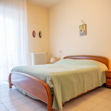 Casavacanze Santacroce Apartament Porto SantʼElpidio Zewnętrze zdjęcie
